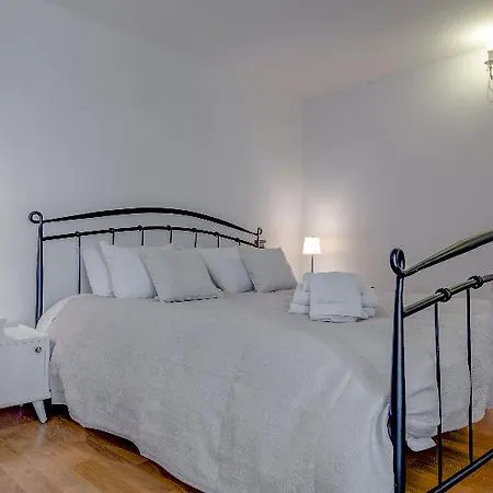 Temple Luxury & 4* Split
