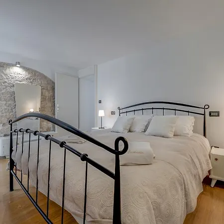 Temple Luxury & Maison d'hôtes